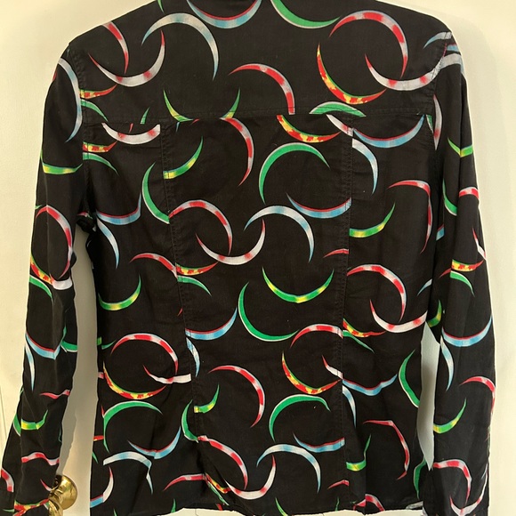 VINTAGE VERSACE JEANS SIGNATURE BUTTON UP SHIRT, LIKELY FROM THE 80s, SIZE SMALL - Picture 7 of 9